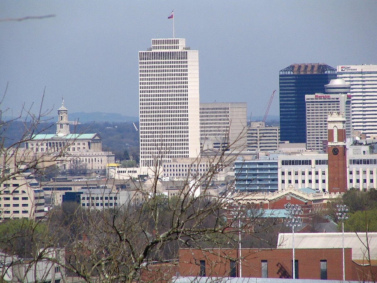 the hilltop skyline view at Love Circle